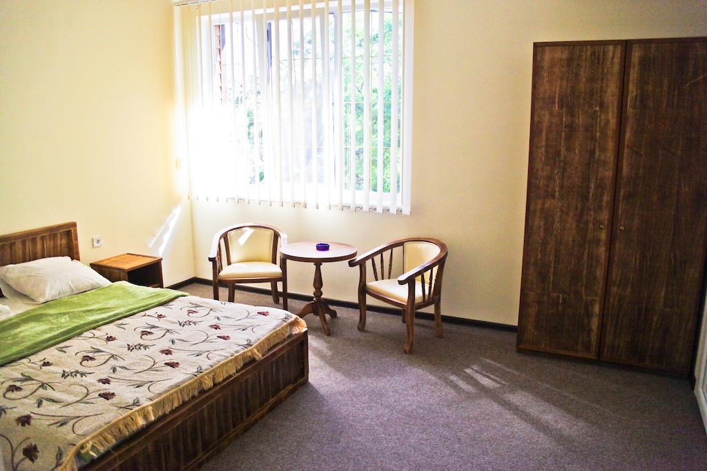 Cowboy Hotel Odessa Kamer foto