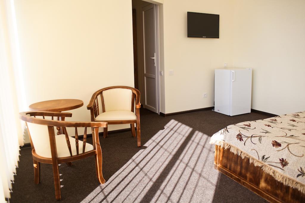 Cowboy Hotel Odessa Kamer foto